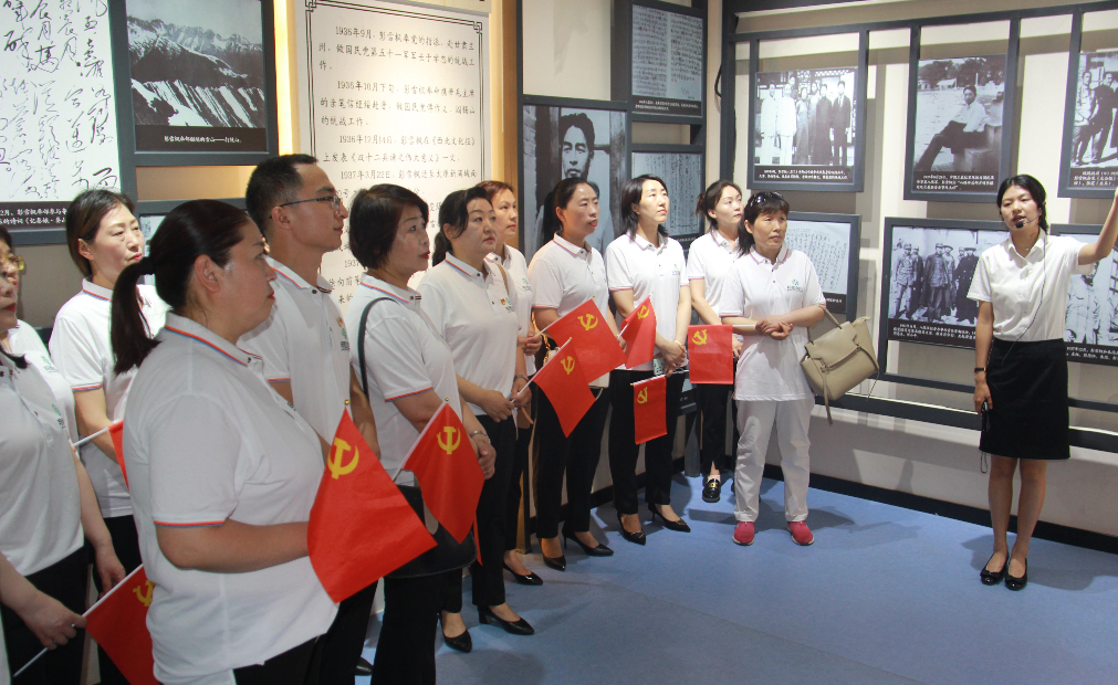 弘扬革命精神，喜迎建党百年