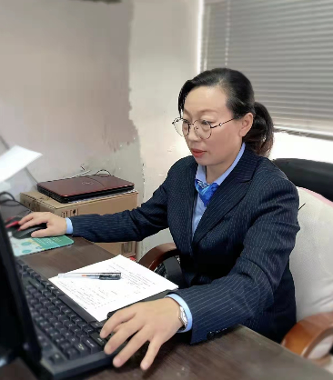 在总结中进步  在反思中成长