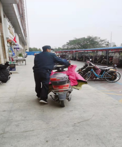 小革新化解小区秩序维护难题