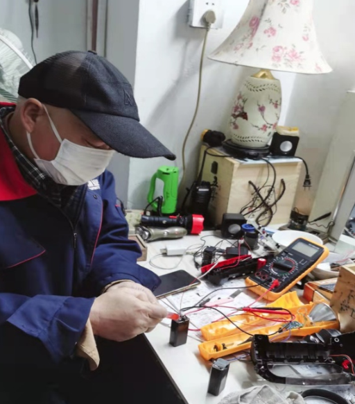 小革新化解小区秩序维护难题