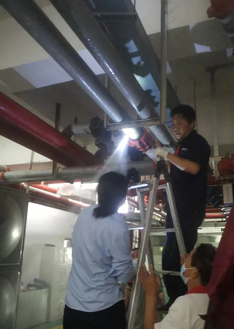 隔离疫情不隔爱，深入家中暖人心
