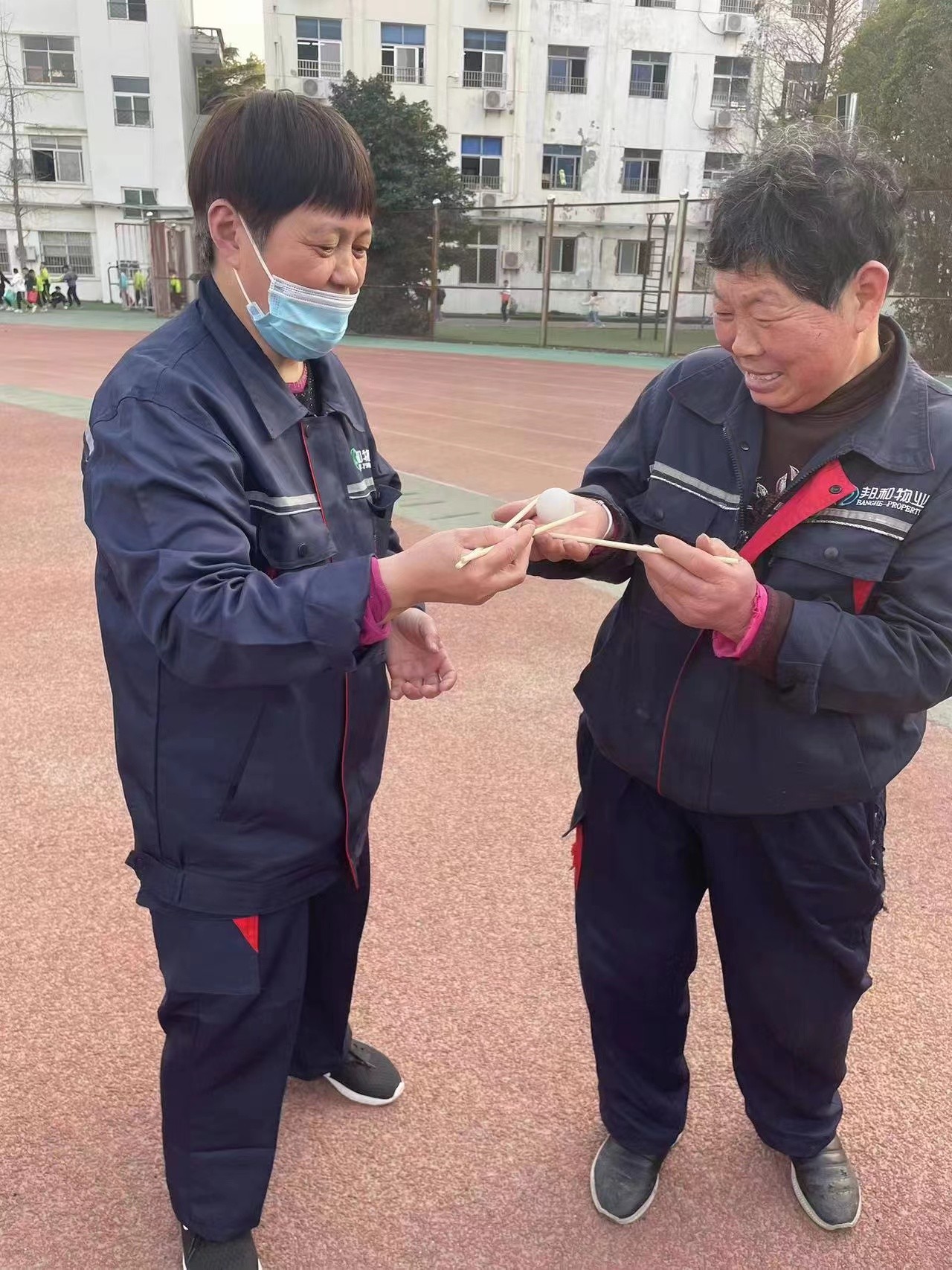 干好！玩好！--邦和物业党支部引领各项目开展三八节活动