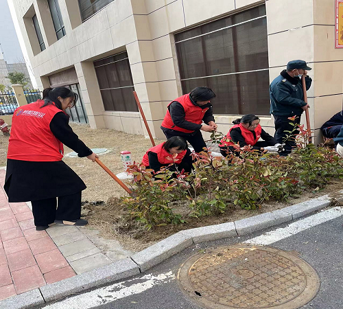 “种下希望之树 共建绿色家园”邦和物业开展义务植树活动