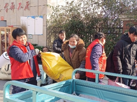 学雷锋，情暖开学季——宿马一中项目部助力开学