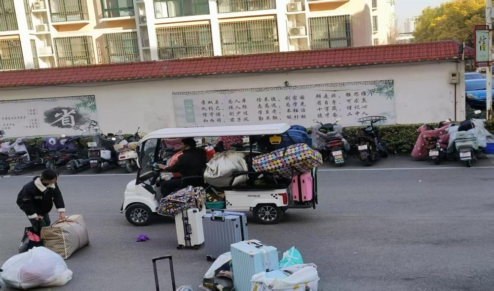 搬运“微善举”，汇聚校园“暖力量”