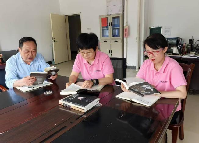 品读经典探智慧,深耕实践促匠心 ——宿州市第一人民医院项目部开展主题读书活动